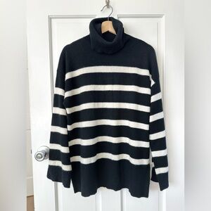 Charter Club Luxury 100% Cashmere Black White Striped Turtleneck Sweater Size M